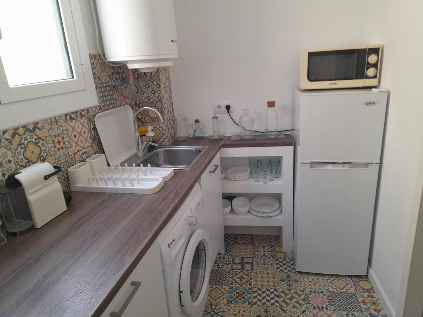 1 Casual Apartments — Photos 3